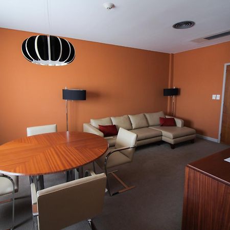 Antu Malal Hotel Plaza Huincul Esterno foto